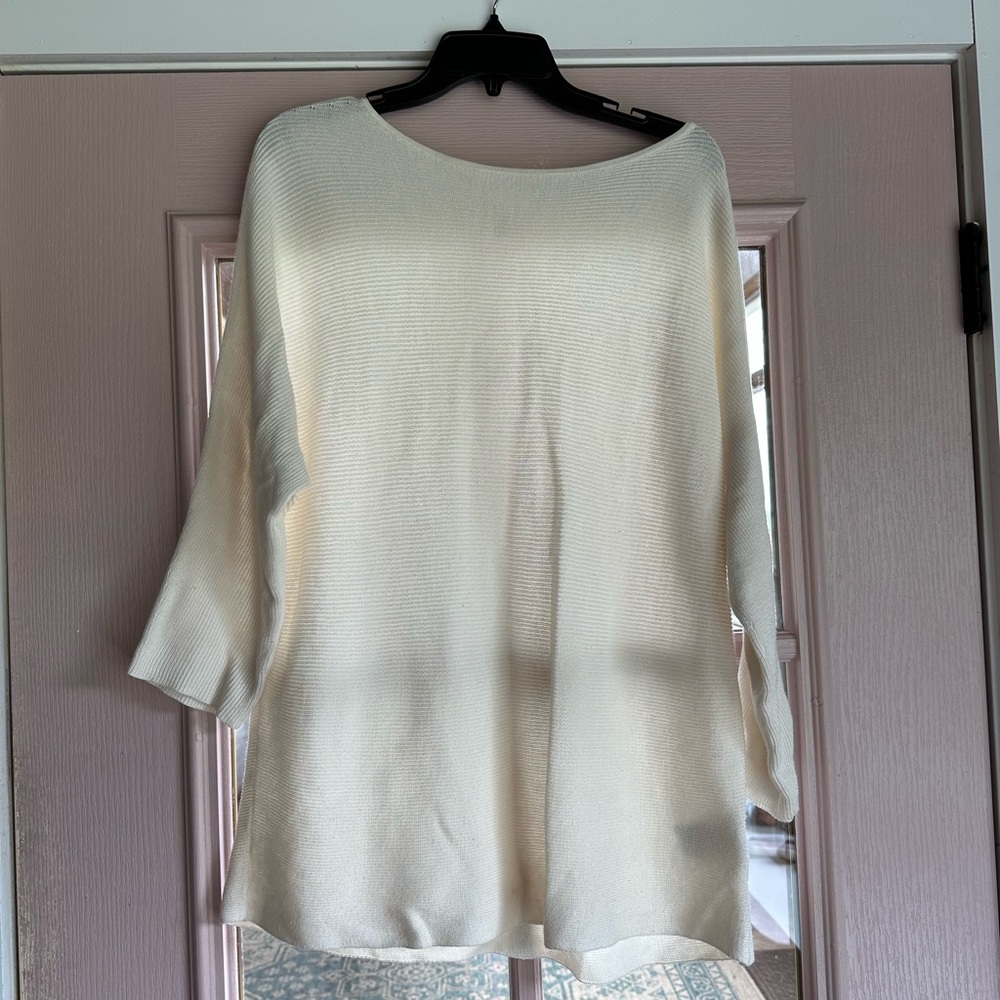 Sweater bundle - Picture 3 of 3